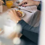 Le Champ Des Oiseaux & 호텔 트루아