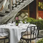 Le Champ Des Oiseaux & 트루아