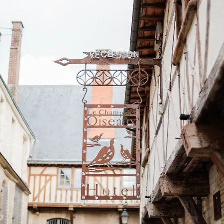 Le Champ Des Oiseaux & 4* Труа