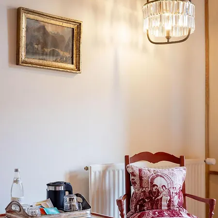 Le Champ Des Oiseaux & Отель