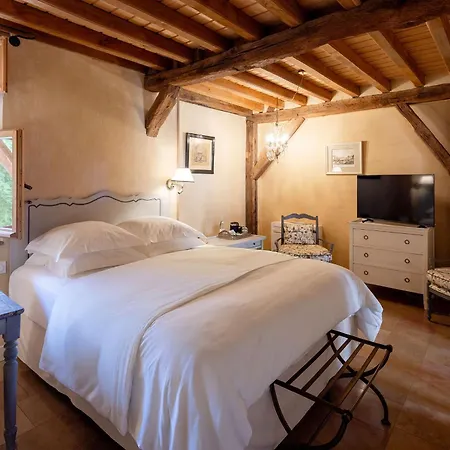 Le Champ Des Oiseaux &