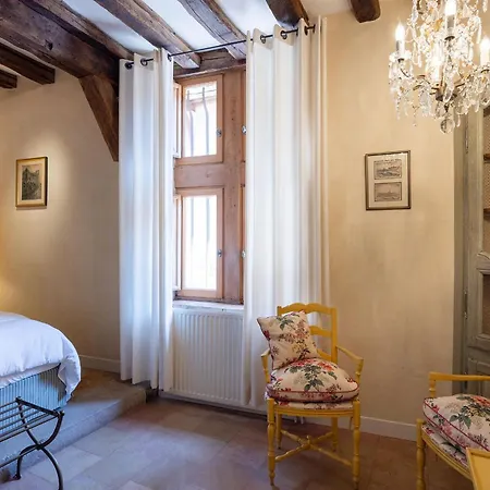 Отель Le Champ Des Oiseaux & 4*