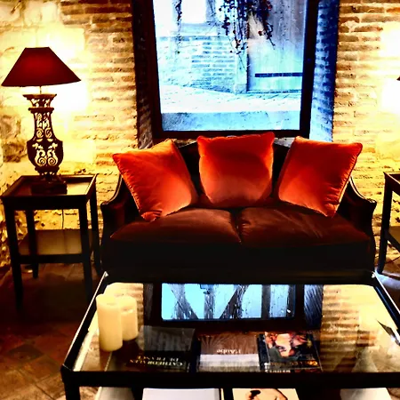 Le Champ Des Oiseaux & 4* Труа