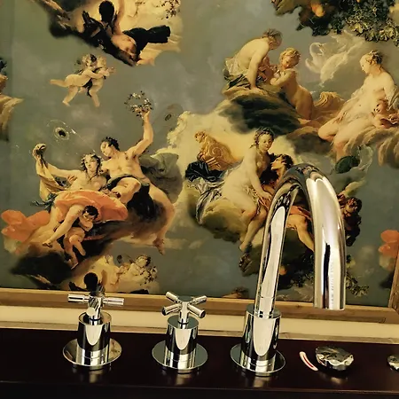 Hotel Le Champ Des Oiseaux & Troyes