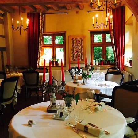 Le Champ Des Oiseaux & Отель