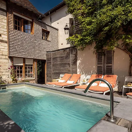 Le Champ Des Oiseaux & Отель Труа