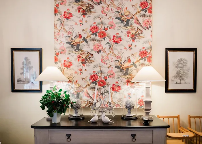 Szálloda Le Champ Des Oiseaux & 4*