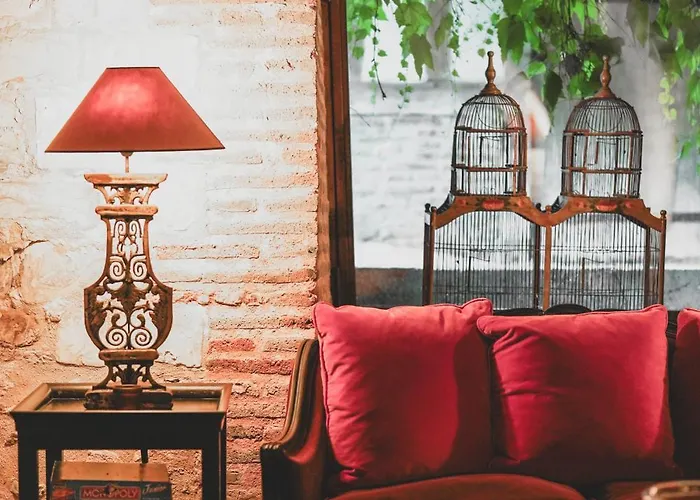 Le Champ Des Oiseaux & 4* Troyes