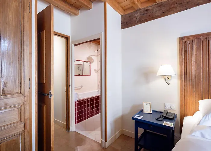 Szálloda Le Champ Des Oiseaux &