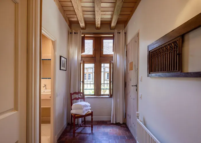 Le Champ Des Oiseaux & 4* Troyes