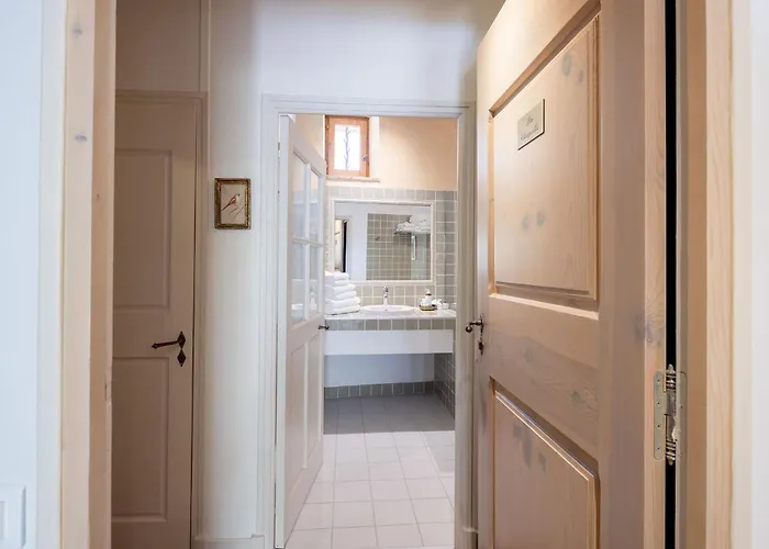 Hotel Le Champ Des Oiseaux & Troyes