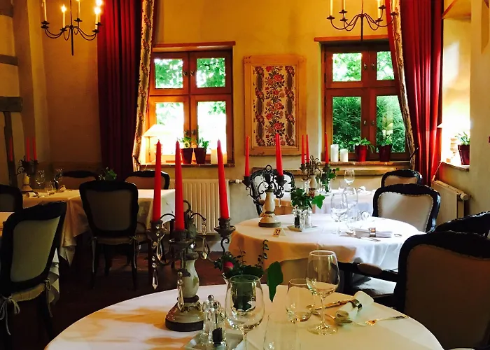 Le Champ Des Oiseaux & Szálloda