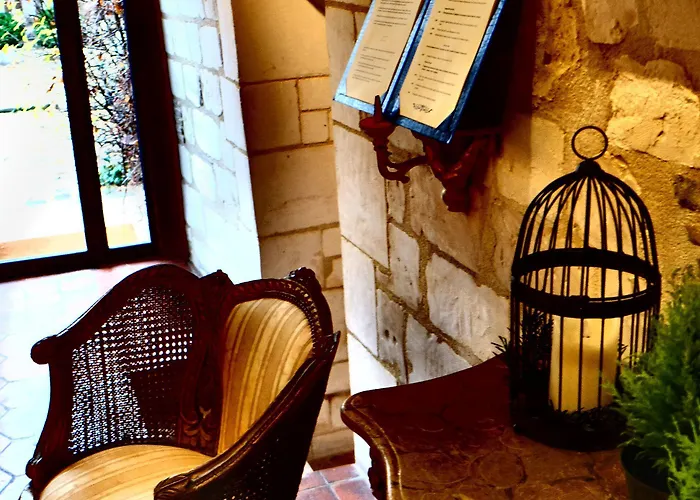 Le Champ Des Oiseaux & Troyes