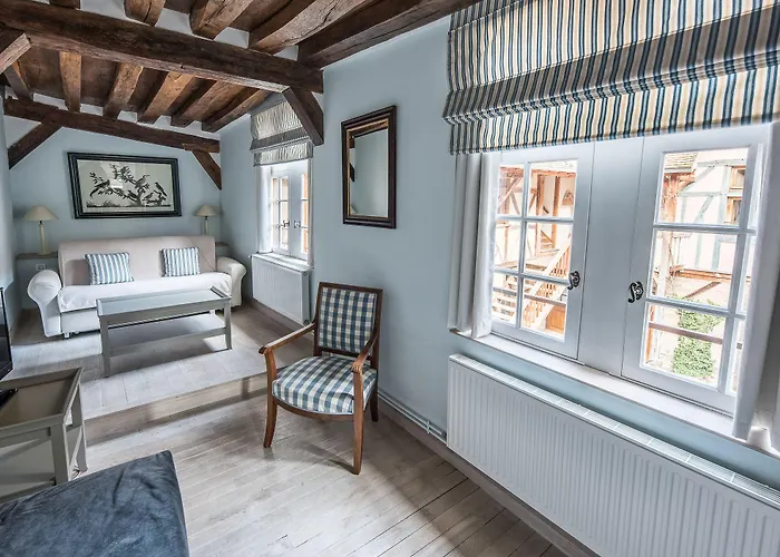 Hotel Le Champ Des Oiseaux & Troyes